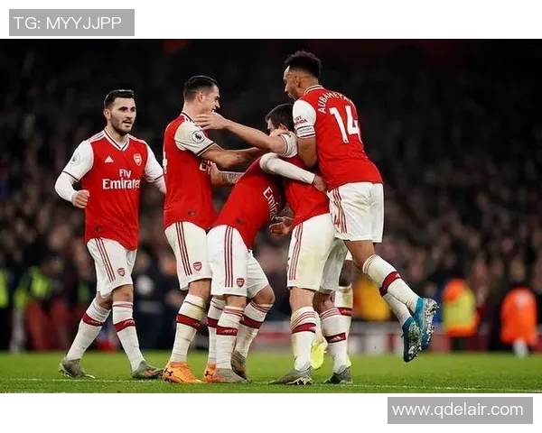 1990年阿森纳与曼联经典对决回顾及赛后分析 1990年阿森纳与曼联经典对决回顾及赛后分析