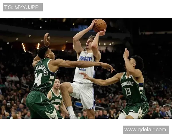 2014年魔术队与雄鹿队的精彩对决回顾与分析