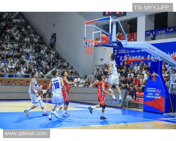 CBA精彩对决首钢与山西重播回顾赛场激情瞬间与精彩亮点